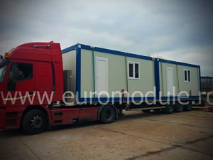 inchiriere container