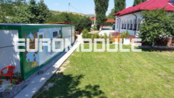 container birou second hand